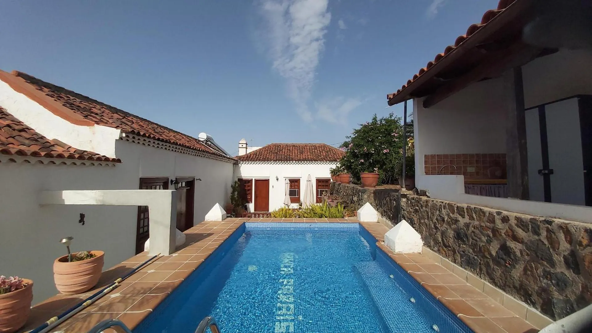 Holidays Tenerife Breakfast Inclusive Wifi Pool Fr La Laguna